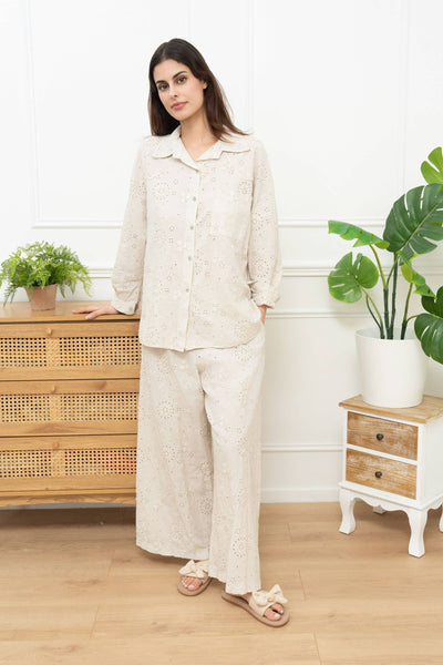 Italy Wide cotton pants with 3D embroidery: White