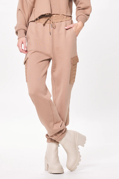 CARAMEL LATTE HEAVY FRENCH TERRY UTILITY JOGGERS