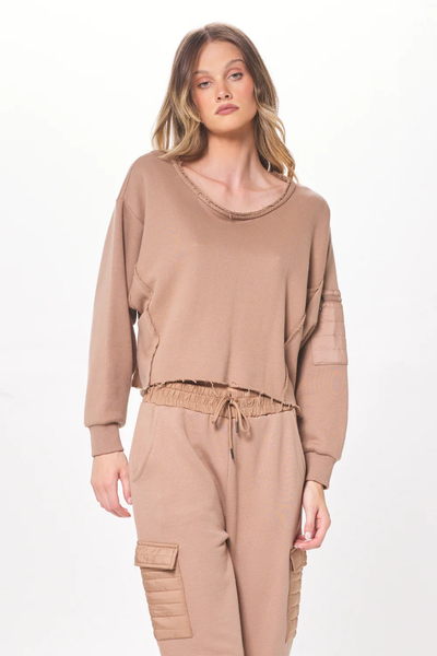 CARAMEL LATTE HEAVY FRENCH TERRY UTILITY CREWNECK
